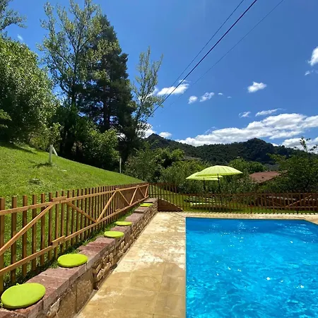 Chalet El Refugio I De *