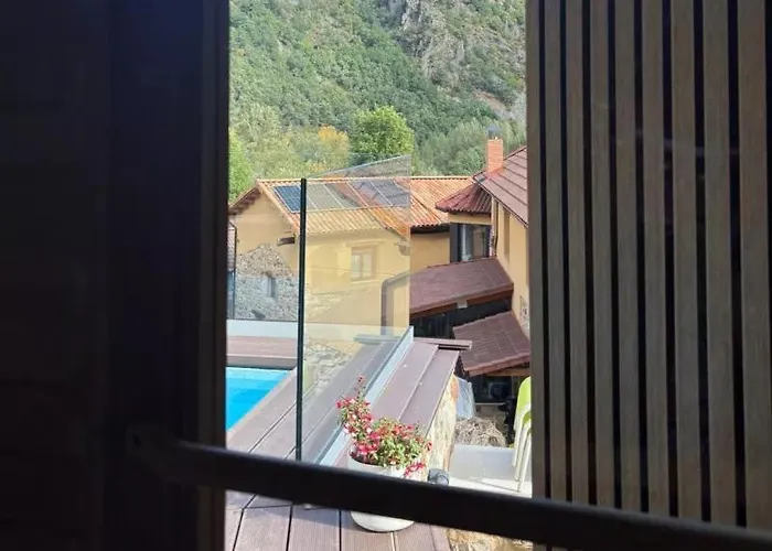 El Refugio I De Country house *